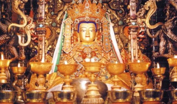 Trulshik-Rinpoche-24-700