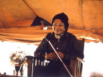 chogyam trungpa rinpoche (2)