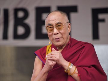 Der Dalai Lama zu Gast in Berlin. Großveranstaltung am Brandenburger Tor.